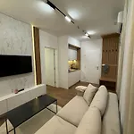 Mona Luxury - Free Garage Parking *