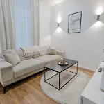 Mona Luxury - Free Garage Parking Apartament