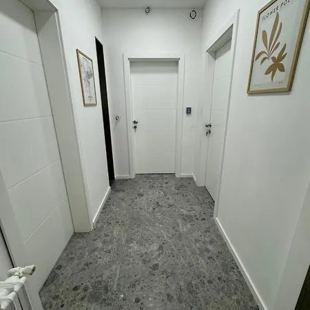 Mona Luxury - Free Garage Parking *