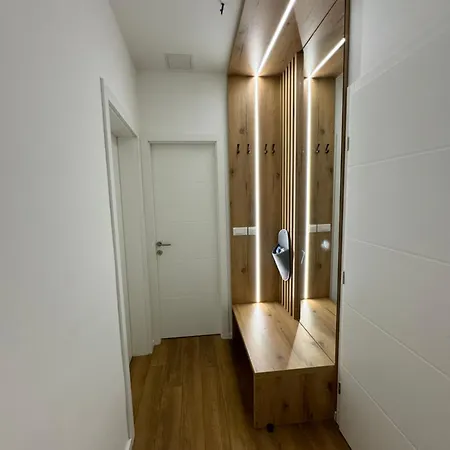 Mona Luxury - Free Garage Parking Apartman Szarajevó