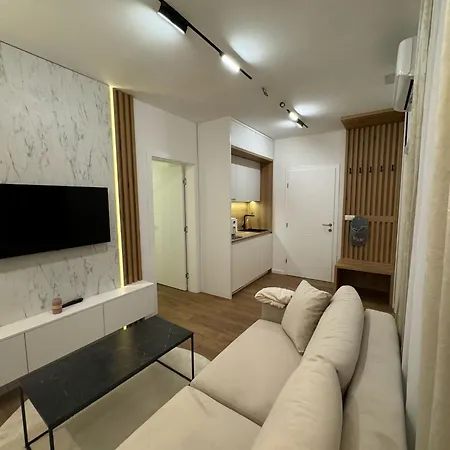 Mona Luxury - Free Garage Parking *