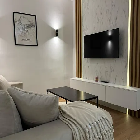 Mona Luxury - Free Garage Parking Apartman *