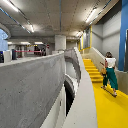 Mona Luxury - Free Garage Parking 公寓