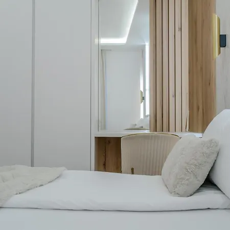 Apartament Mona Luxury - Free Garage Parking Sarajewo