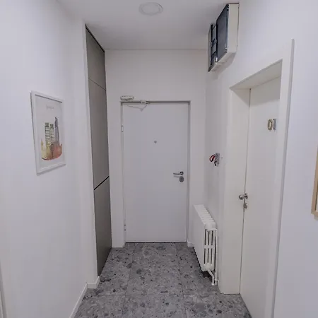 Mona Luxury - Free Garage Parking *