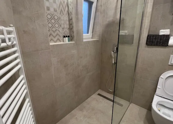 Mona Luxury - Free Garage Parking سراييفو