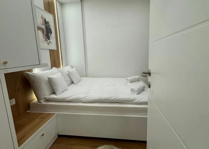 شقة Mona Luxury - Free Garage Parking