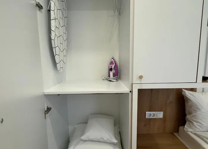 Mona Luxury - Free Garage Parking