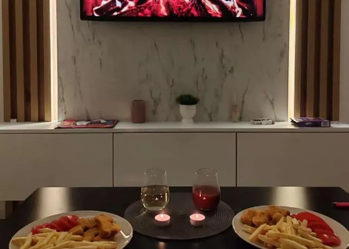 شقة Mona Luxury - Free Garage Parking